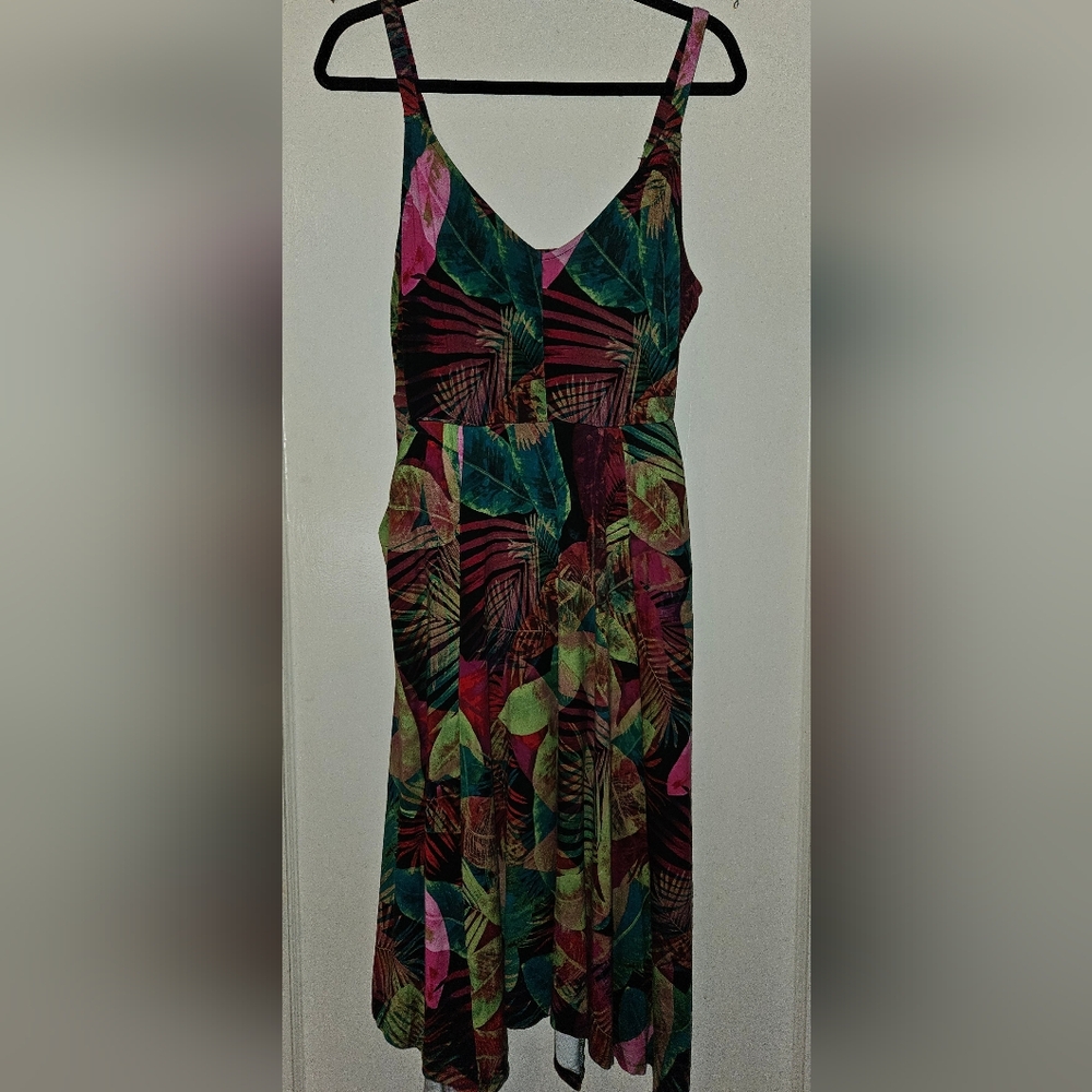 Torrid Super Soft Multicolor Tropical Print Midi Dress